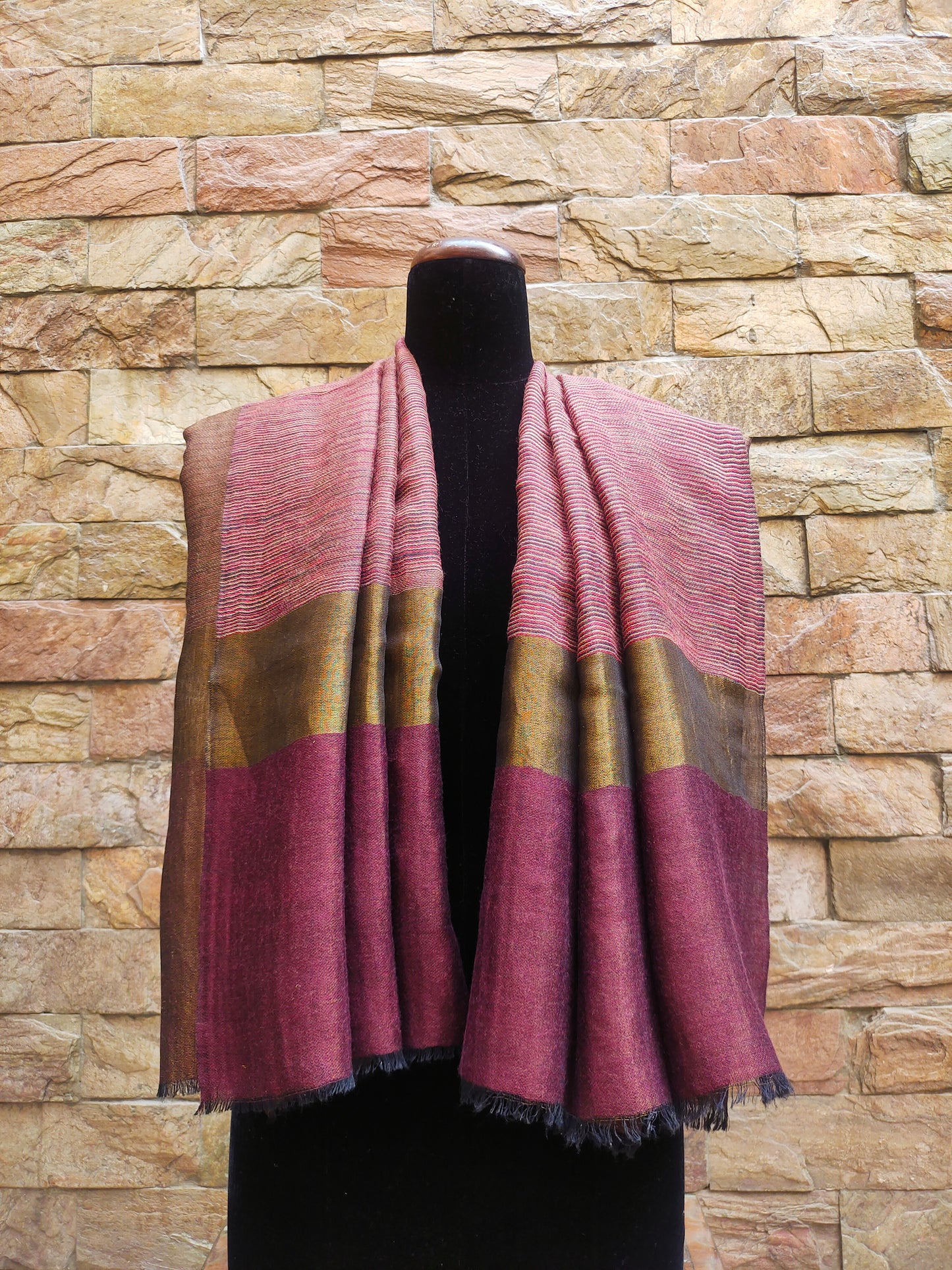 Ekat Scarves & Stoles