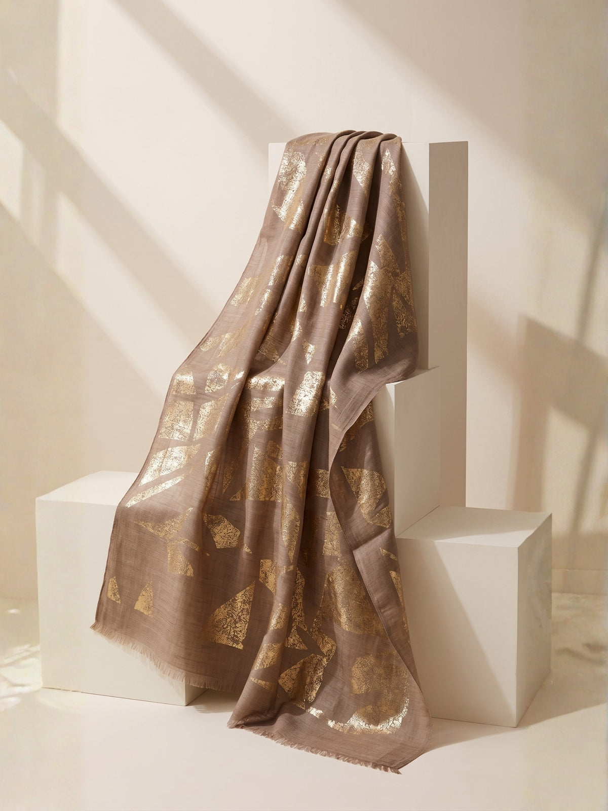 Stoles & Scarves
