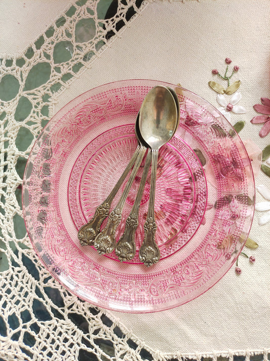 Delicate dessert plates
