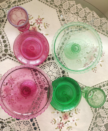 Delicate dessert plates